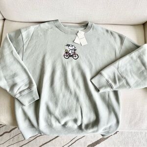 Abercrombie & Fitch Snoopy Pullover Sweatshirt